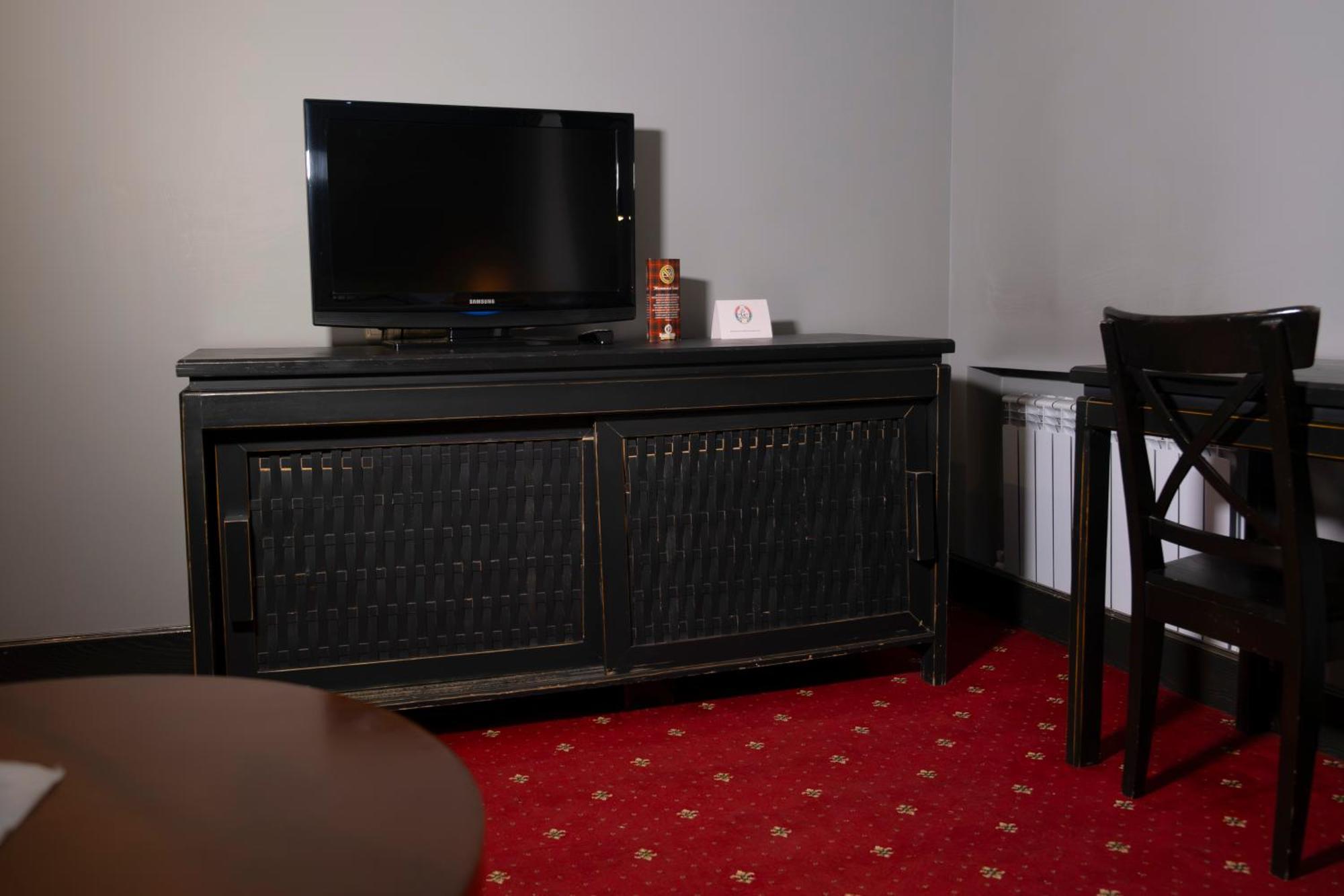 Plaza Hotel Kokshetau Eksteriør billede