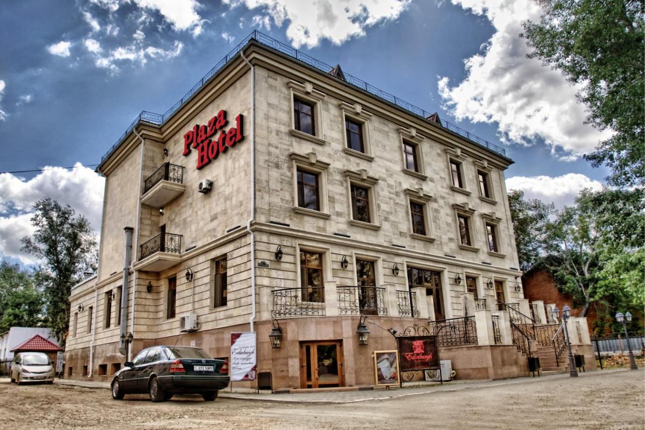 Plaza Hotel Kokshetau Eksteriør billede