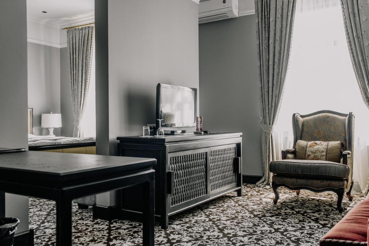 Plaza Hotel Kokshetau Eksteriør billede
